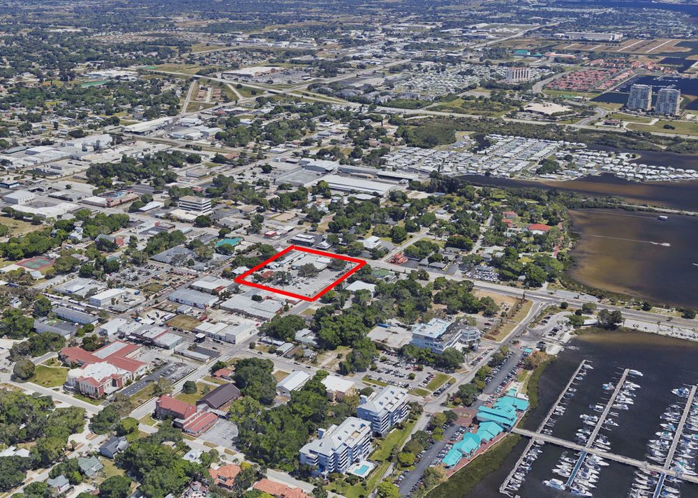 Thornton Site: 405 8th Ave W, Palmetto, FL 34221